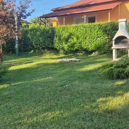 Bazsarozsa Apartmán Csopak